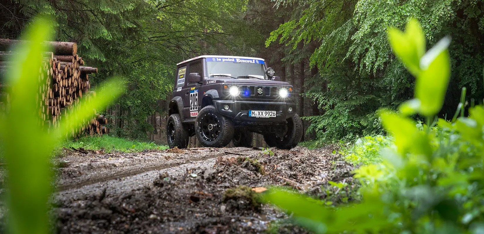 Suzuki Jimny - with delta4x4 Offroad-Package